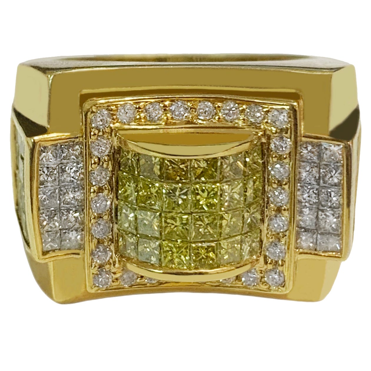Custom Made Yellow Gold Ring with 2.9ct White & Yellow Diamonds For Sale