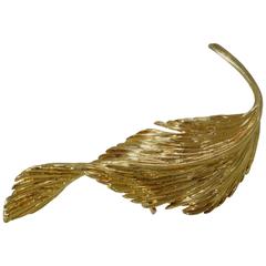 1960s Van Cleef & Arpels France Long Stylized Gold Feather Motif Clip