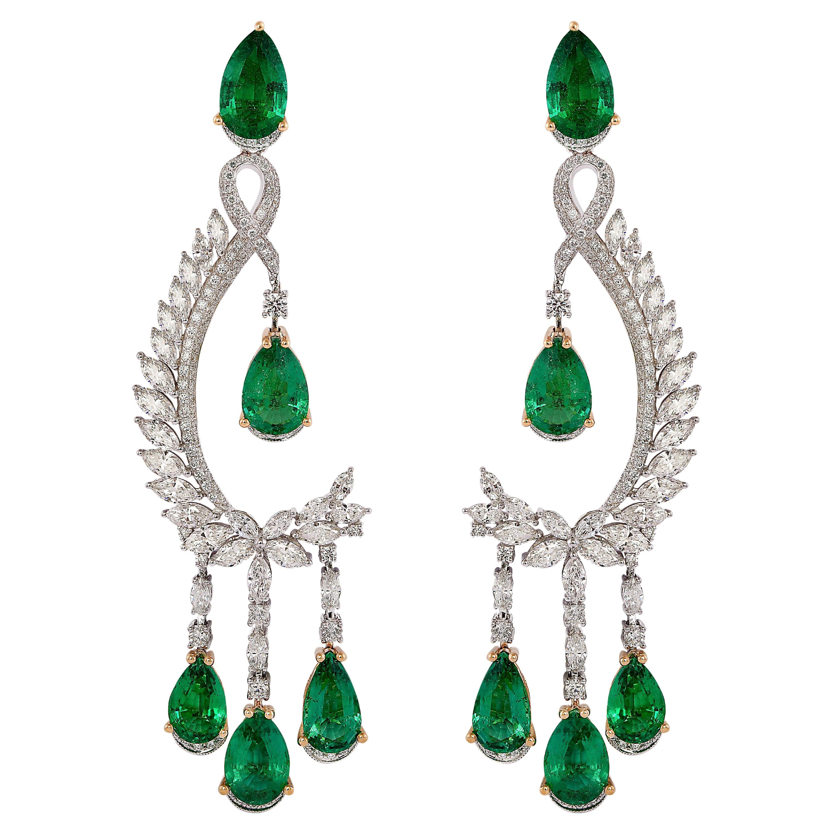 15 Carat Emerald and Diamond Earrings in 18 Karat White & Yellow Gold For Sale