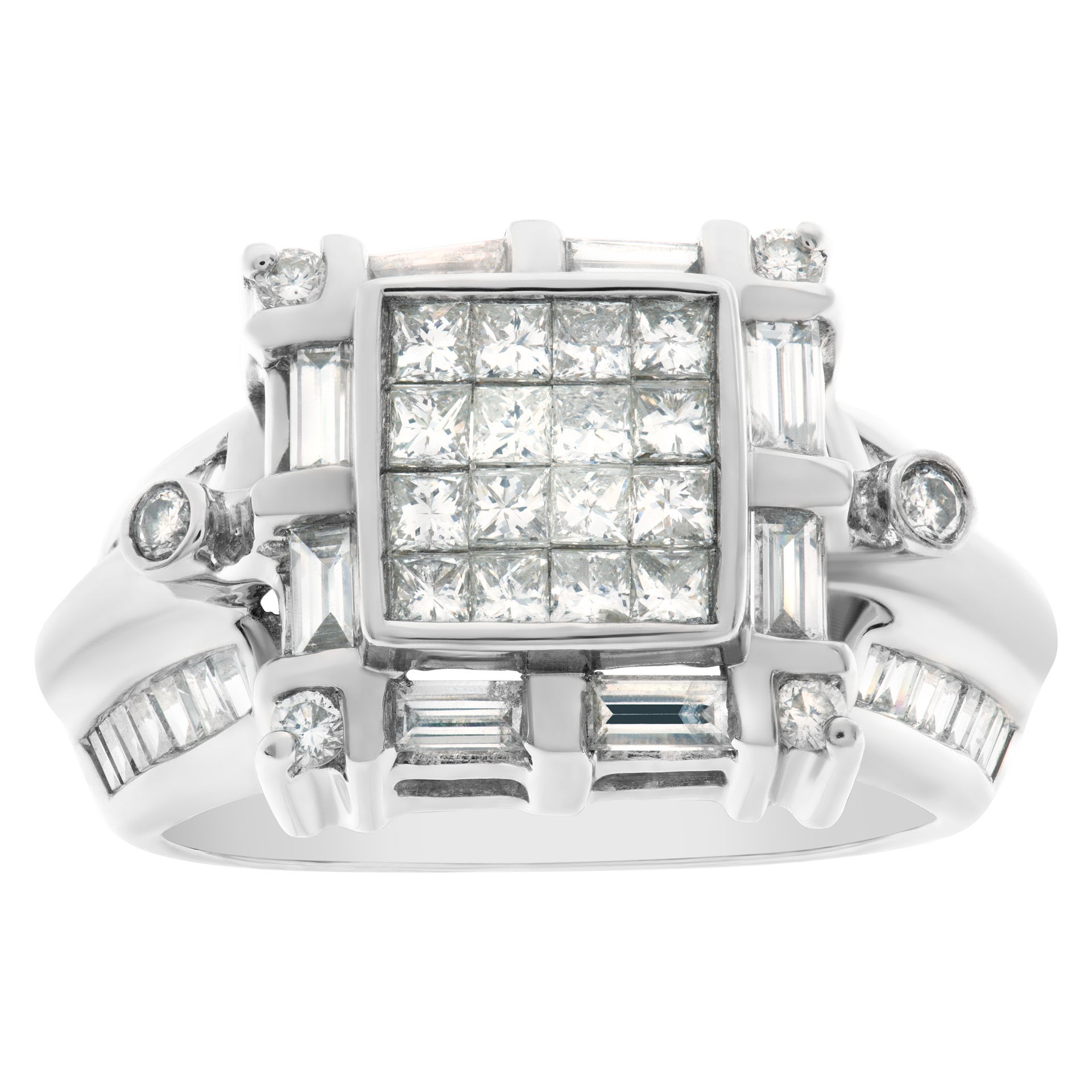 Diamond Ring in 14k White Gold, 0.74 Carats in Diamonds For Sale