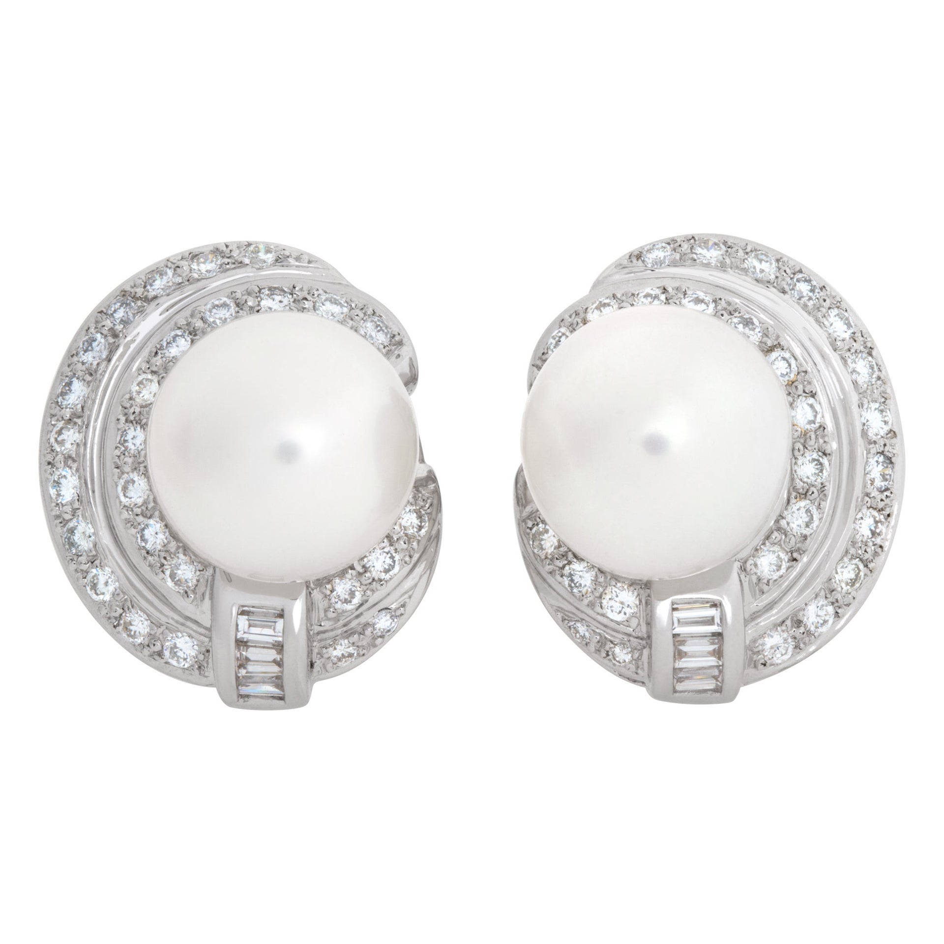Pearl Earrings in 14k White Gold For Sale