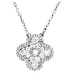 Pendant Necklace in 18k White Gold with 0.48 Ct in Diamonds, Van Cleef & Arpels