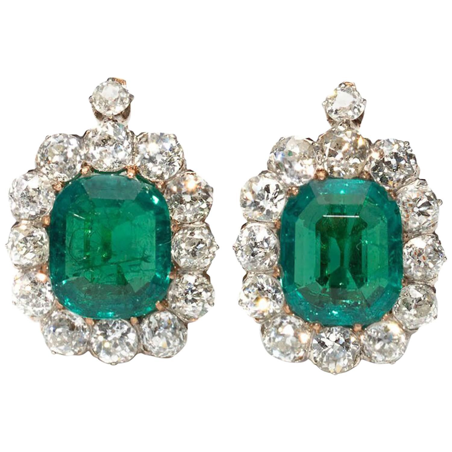 Antike Smaragd-Diamant-Gold-Cluster-Ohrringe