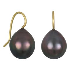 Faye Kim 18K Gold Black Tahitian Pearl Drop Earrings