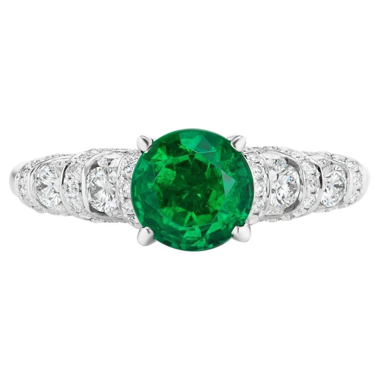 18k White Gold  1.33 ct Emerald and 0.72 ct Diamond Ring For Sale