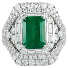 18k White Gold 2.83ct Colombian Emerald and 2.13ct Diamond Ring