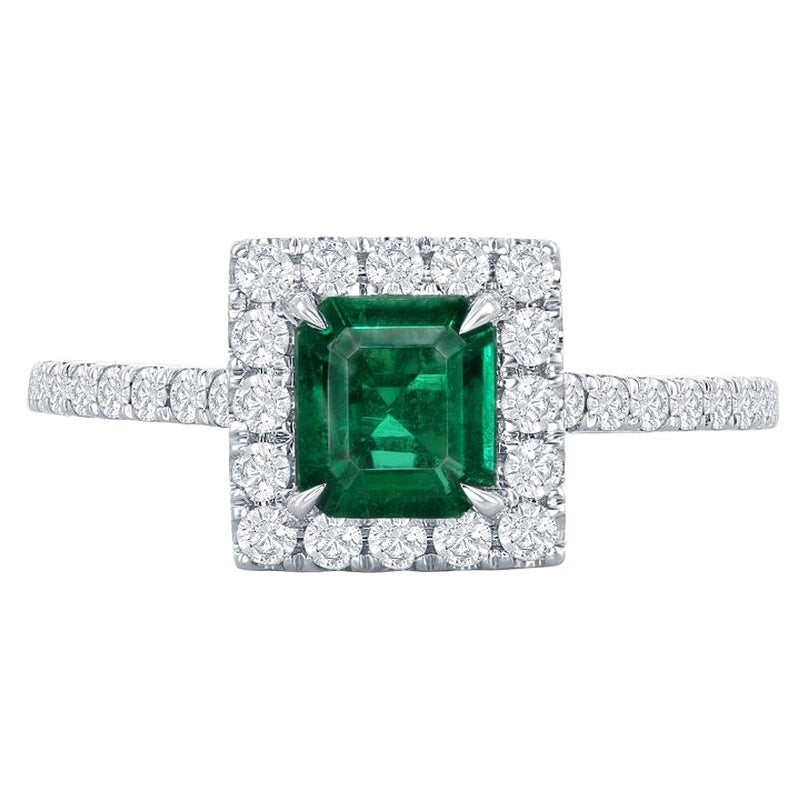 14k White Gold .67ct Emerald and .43ct Diamond Ring For Sale