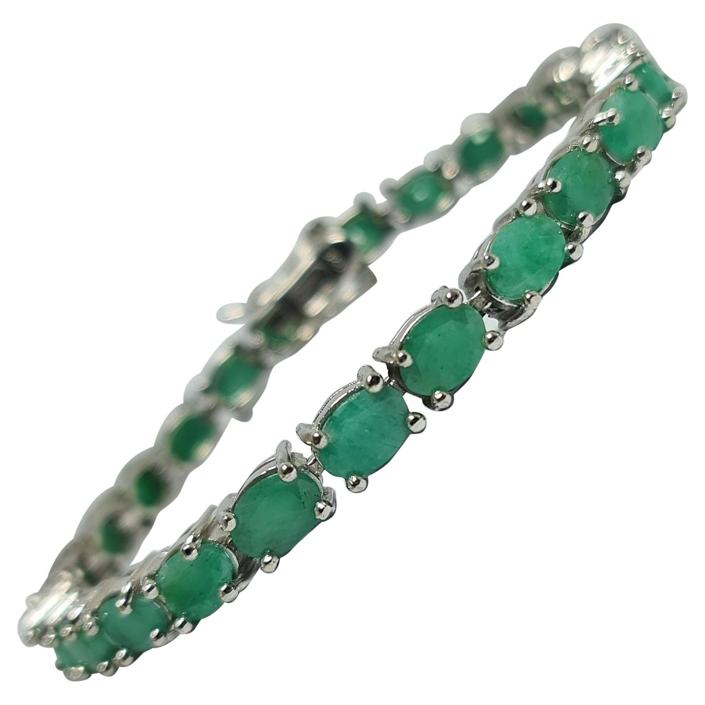 25 Ct Natural Emerald Tennis Bracelet Set in .925 Sterling Silver Rhodium Plate For Sale