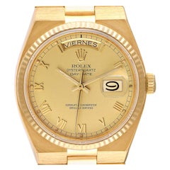Rolex Oysterquartz President Yellow Gold Champagne Dial Mens Watch 19018