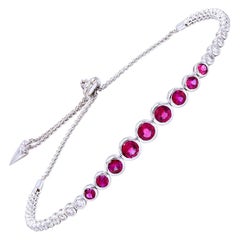Bracelet Bolo en rubis et diamants serti sur le chaton