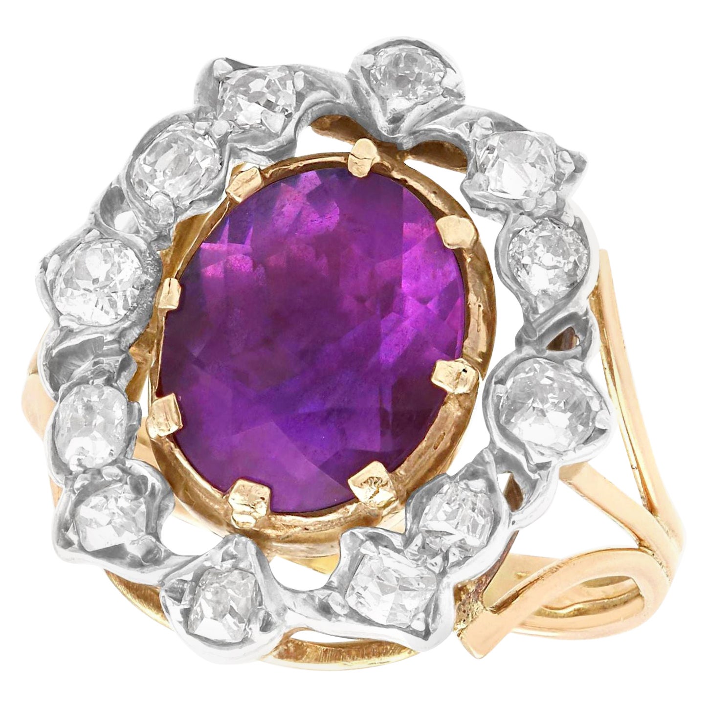 Anillo antiguo en racimo de oro amarillo de 14 quilates con amatista de 4,52 quilates y diamante de 0,98 quilates