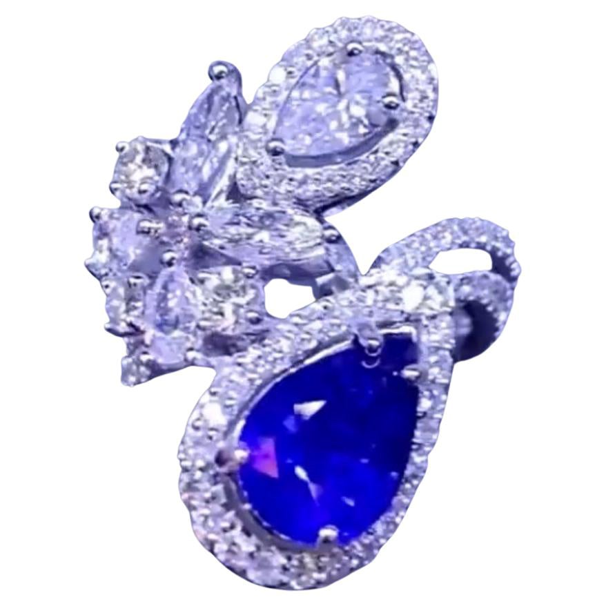 AIG Certified 3.43 Ct Ceylon Sapphire Diamonds 2.48 Ct 18K Gold Ring  For Sale