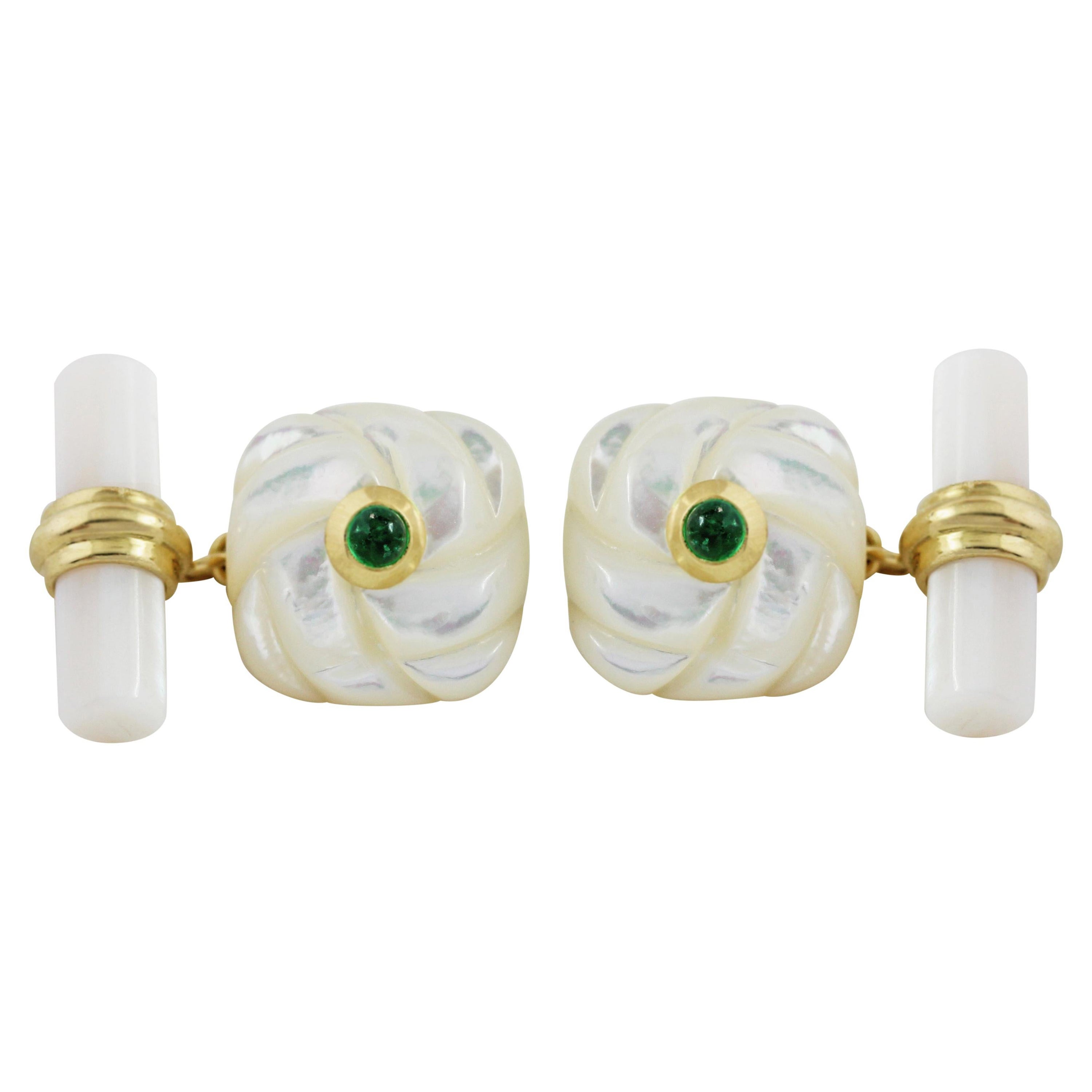 18 Karat Yellow Gold Interwoven Square Mother of Pearl Emeralds Cufflinks For Sale