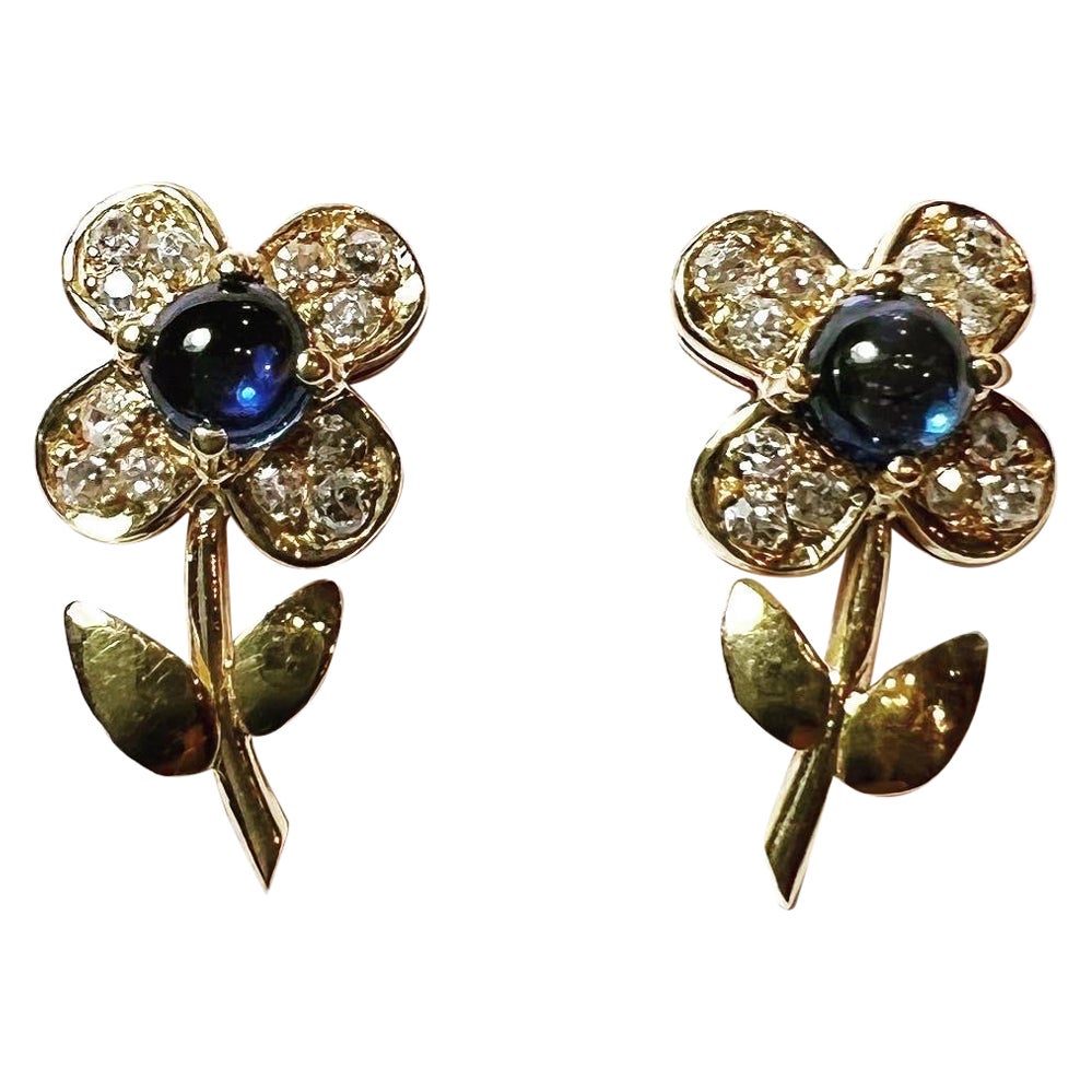 1960s Flowers Diamond Cabochon Saphire 18k Yellow Gold Stud Earrings