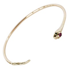J Dauphin Bracelet manchette jonc serpent en bronze avec émeraudes et rubis