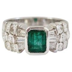 Green Emerald Baguette Round Diamond Ring White Gold 18k