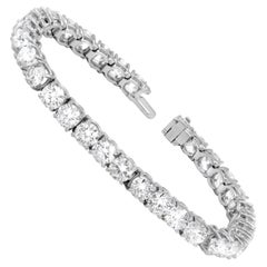 Diana M. 15.20 Carat Diamond Tennis Bracelet