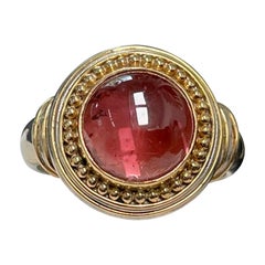 Steven Battelle Anello con tormalina rosa cabochon da 4,8 carati in argento e oro 18 carati