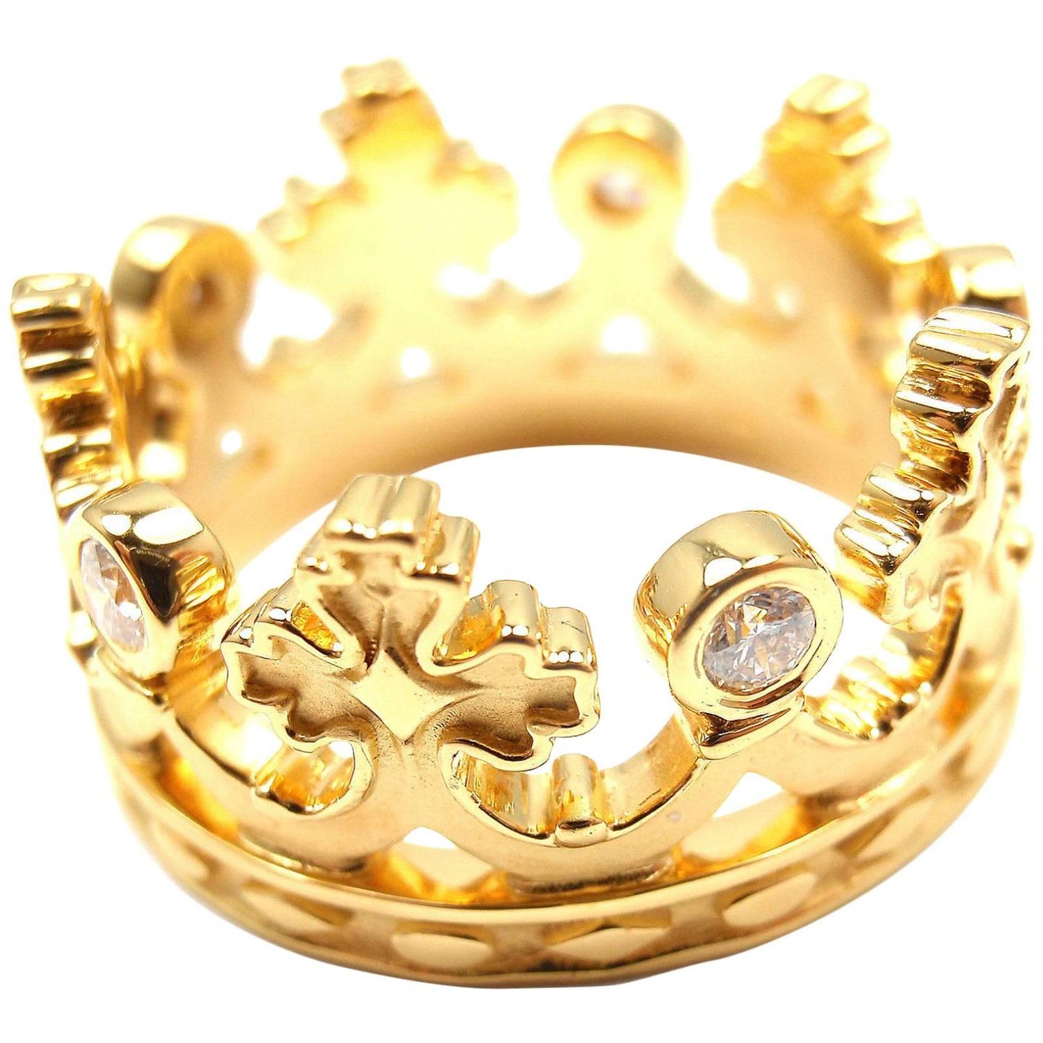 Carrera Y Carrera Mi Princes Spanish Crown Gold Band Ring For Sale at