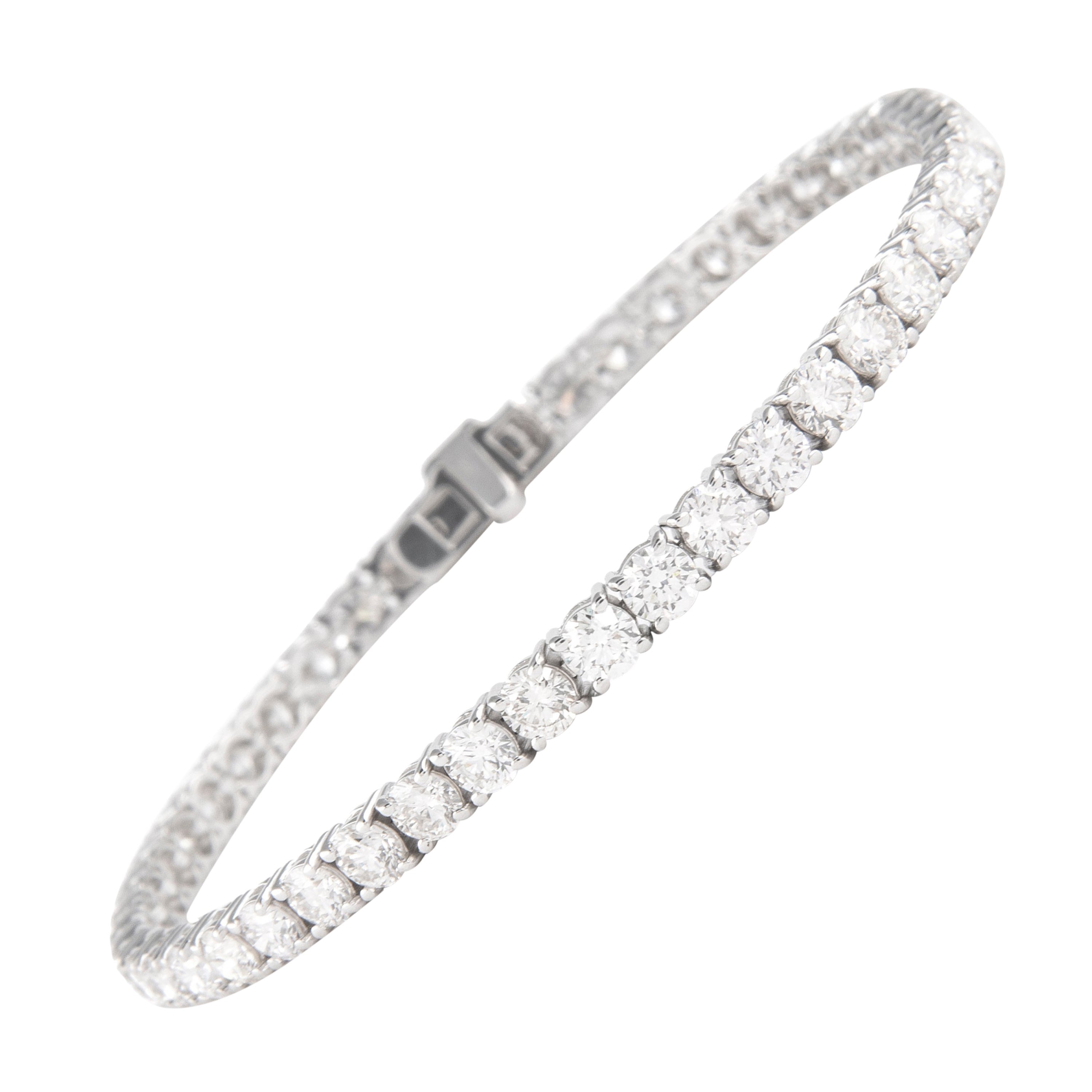 Diamond Cuban Link Bracelet 7.60 Carat 14 Karat White Gold For Sale at