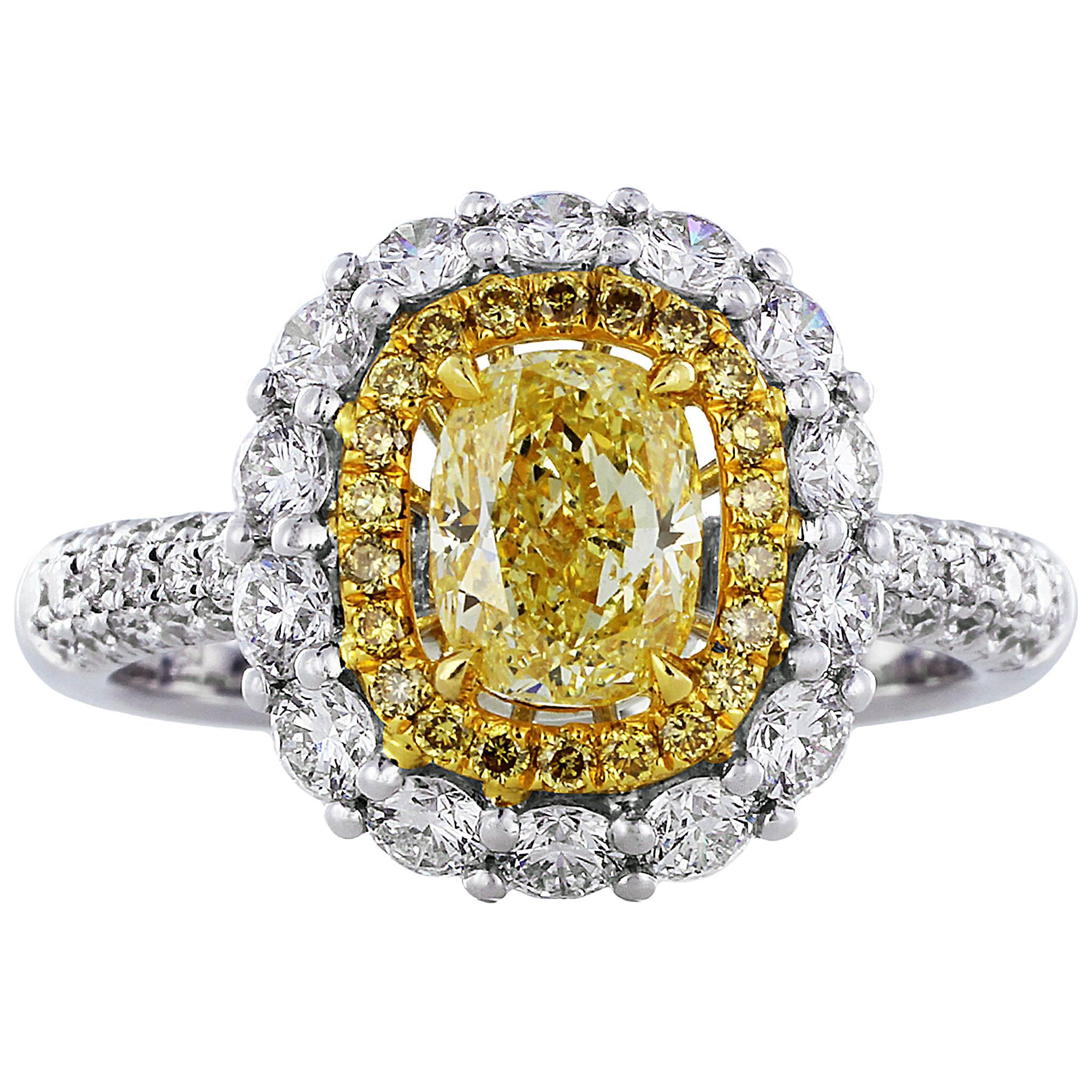 1.00 Carat Cushion Cut Canary Diamond Gold Cluster Ring For Sale