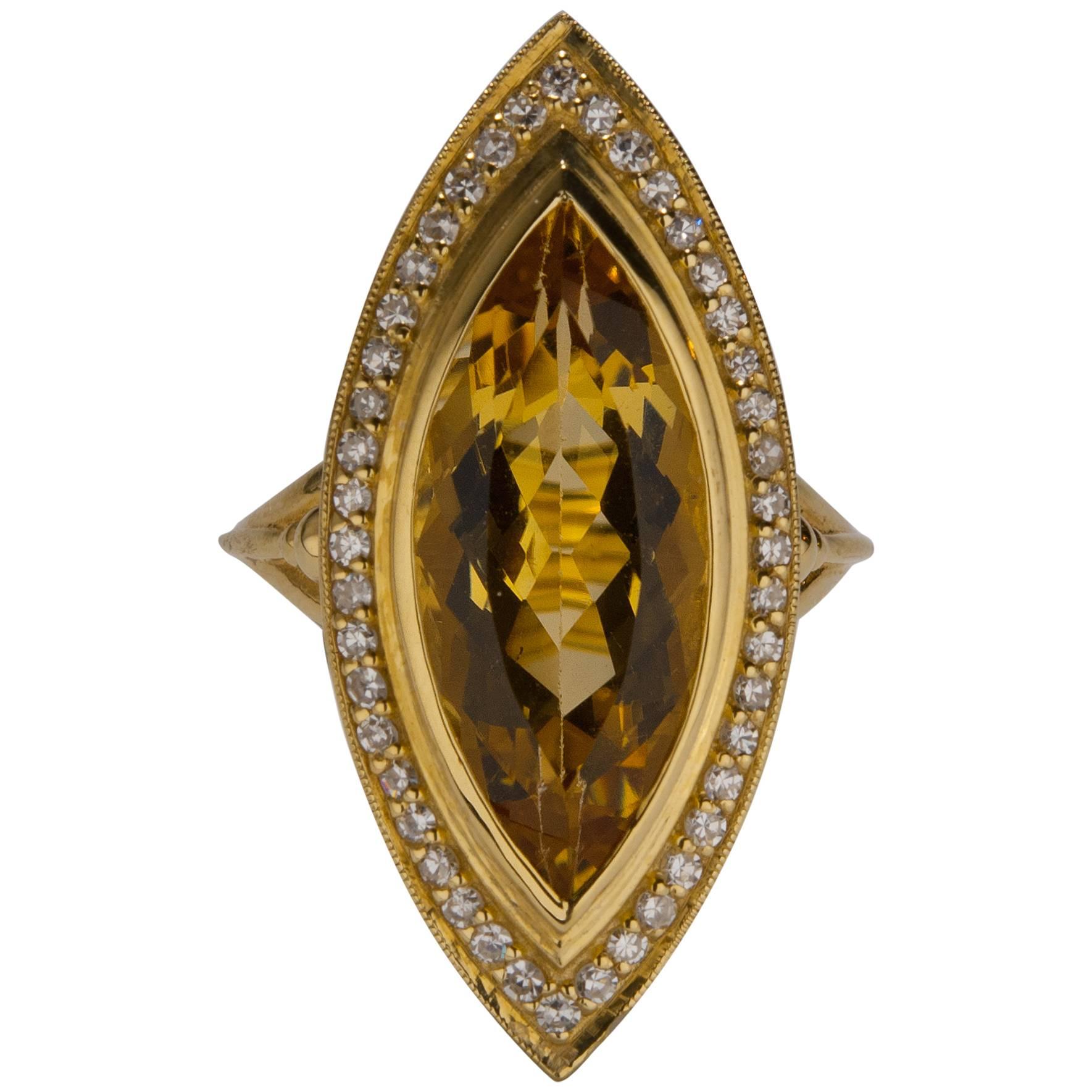 12.00ct Beryl and Diamond Ring For Sale