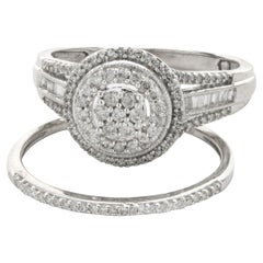 Ensemble de mariage en or blanc 10 carats avec grappe de diamants	