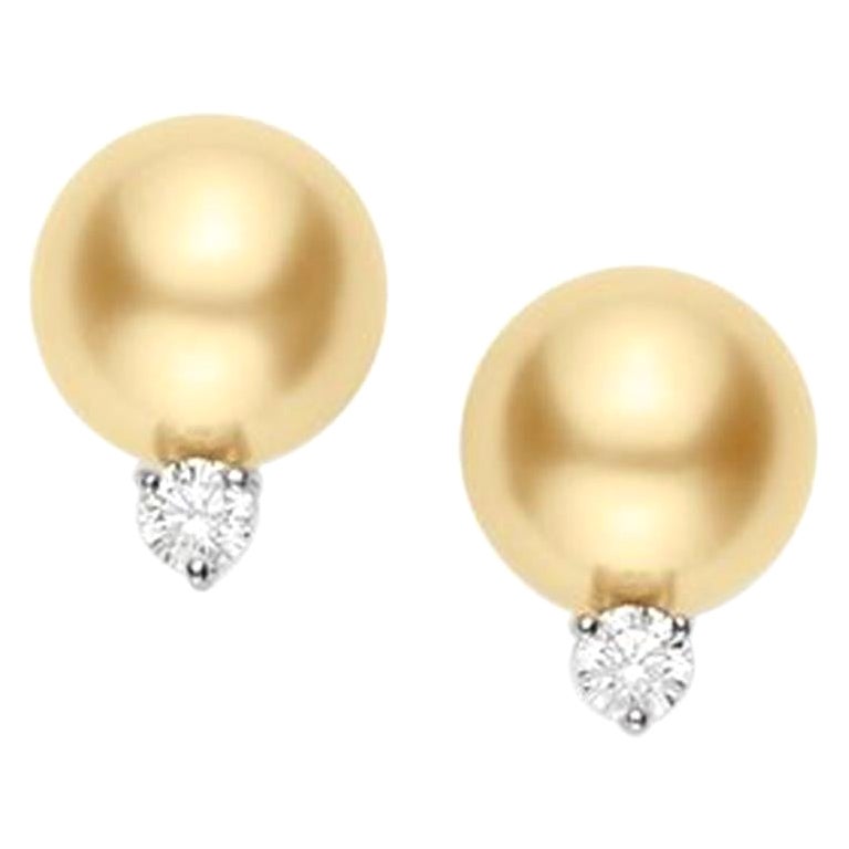 Mikimoto 18 Karat Yellow Gold South Sea Pearl Daimonds Earrings PES1002GDK For Sale