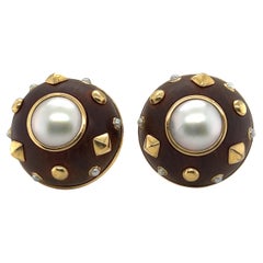 18 Karat Yellow Gold Wood and Pearl Earrings by Trianon, 1980s