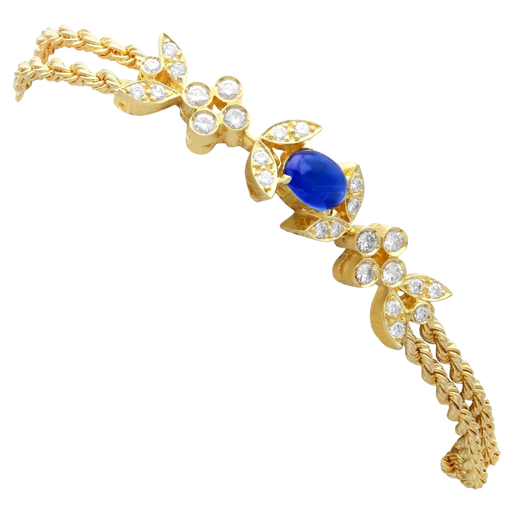 Vintage French 1.30ct Sapphire and Diamond Yellow Gold Bracelet, circa 1940 For Sale
