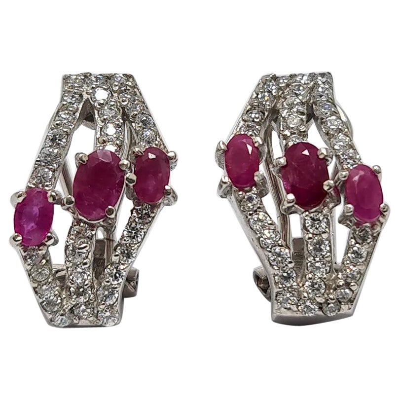 3+Cts Natural Thai Ruby .925 Sterling Silver Rhodium Plated Earring CZ Zirconia For Sale