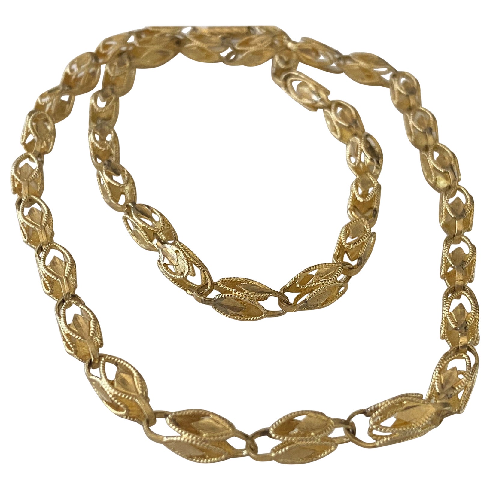 Antique Gold Chain Link Necklace For Sale