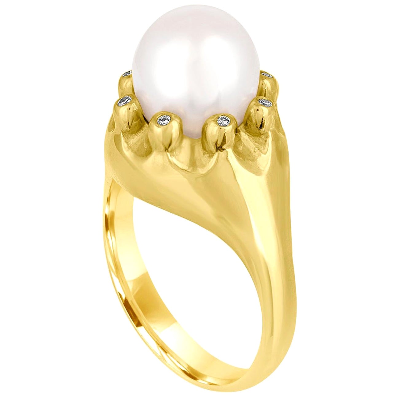 Fresh Water Pearl and Diamond Gold Ring For Sale