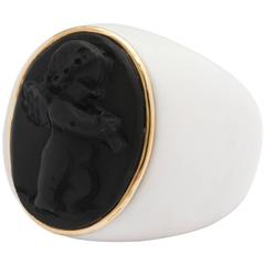 Amedeo "Amore" Cupid Cameo Ring with Gold 12