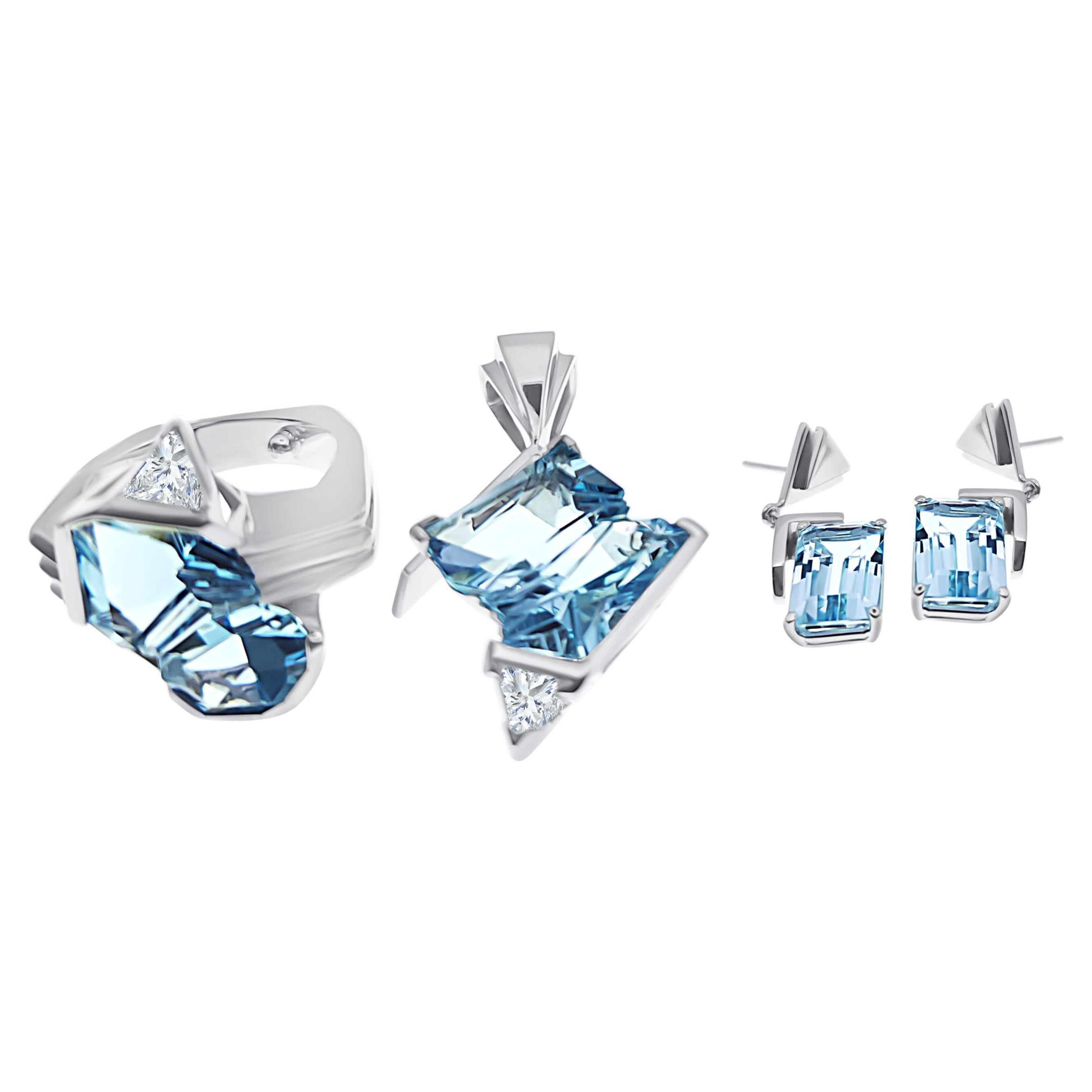 Ensemble de bague, pendentif et boucles d'oreilles en aigue-marine, topaze bleue, or blanc 14 carats et diamants