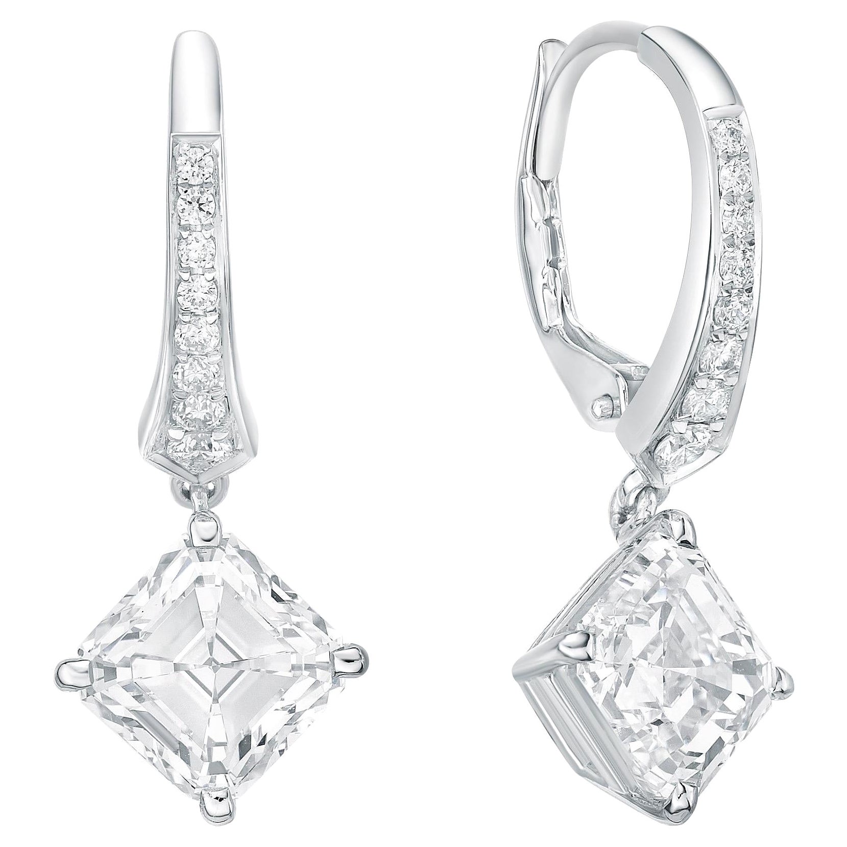 Emilio Jewelry, boucles d'oreilles en diamants taille Asscher de 4,18 carats certifiés GIA  en vente