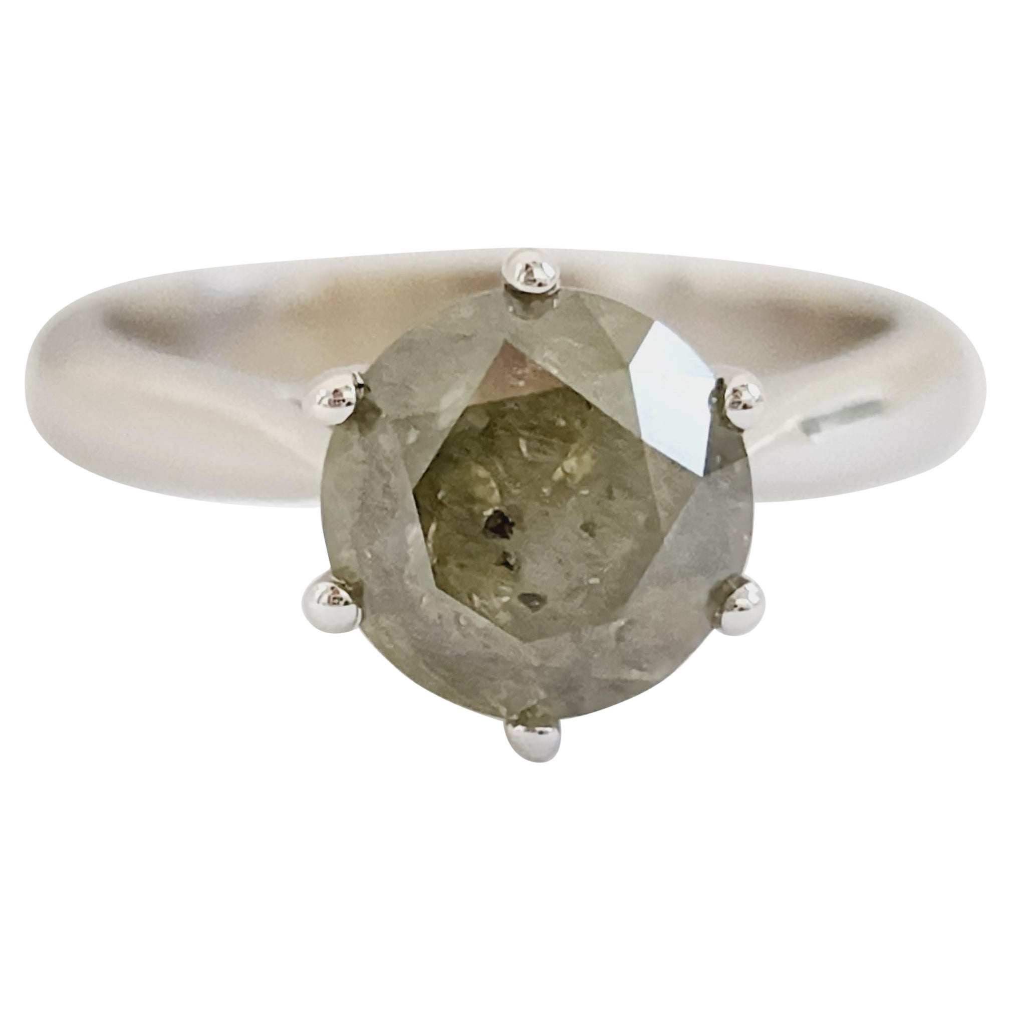 2.25 Carat Green Round Diamond Ring 14 Karat White Gold