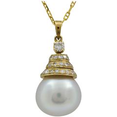 Pearl Drop Pendant with Diamond Gold Top and Gold Anchor Chain 4