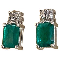 2.5 Carat Emerald Cut Emerald & 0.50 Ct Diamond Stud Earrings 14 Kt White Gold