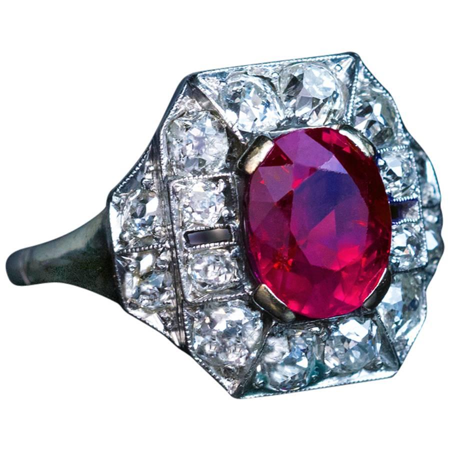 Art Deco 2.60 Carat Burmese Ruby Diamond Gold Platinum Engagement Ring