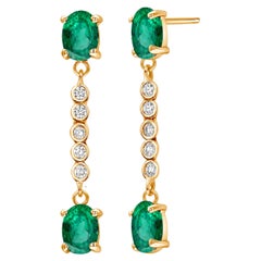 Double Tiered Oval Emeralds Diamonds Drop 14 Karat Yellow Gold Dangle Earrings