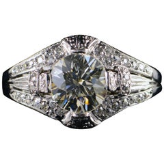Art Deco Era 1.65 Carat Diamond Platinum Engagement Ring