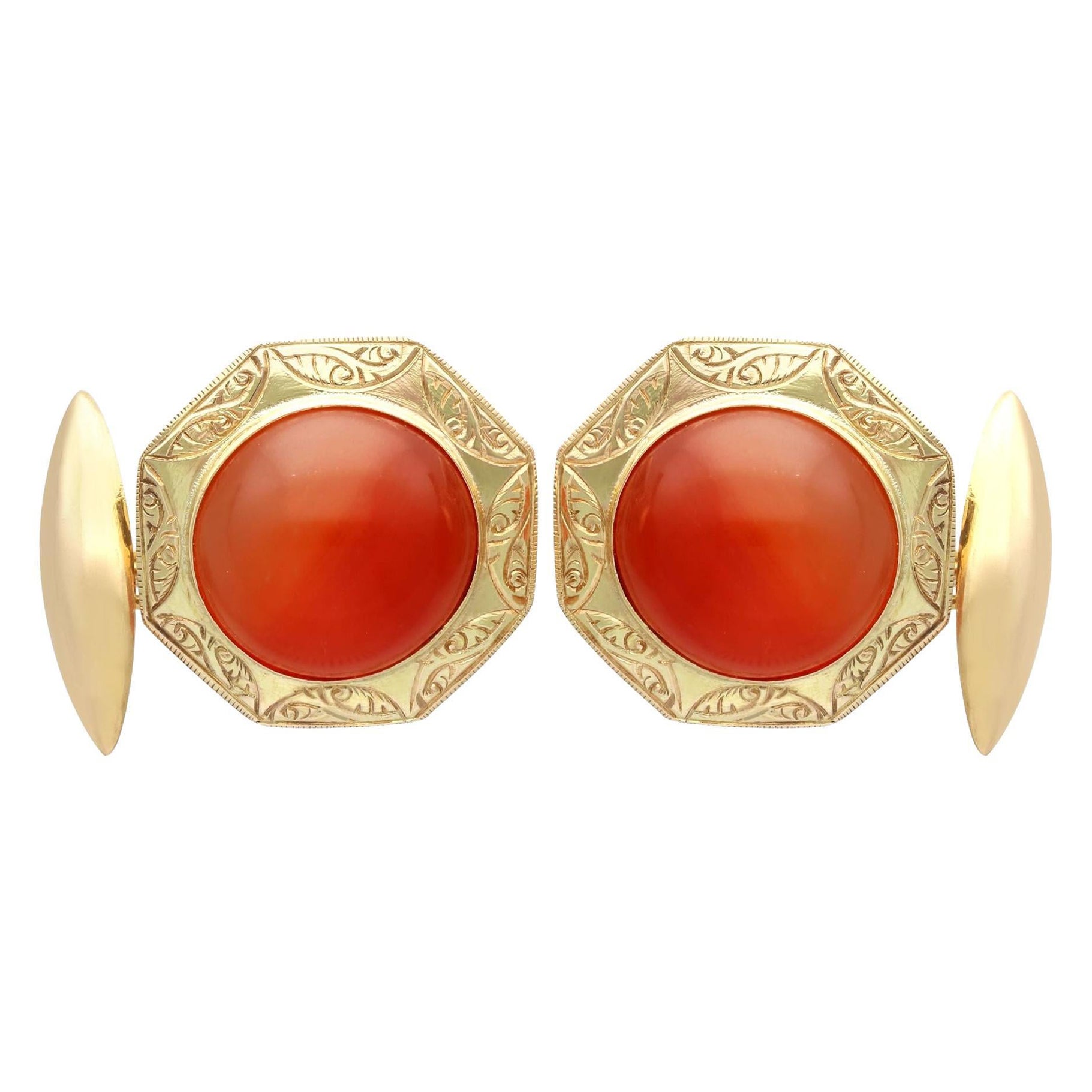 Antique 9.78 Carat Carnelian and Yellow Gold Cufflinks, Circa 1890