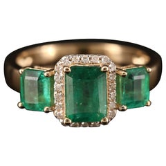 Art Deco 2 CT Certified Natural Emerald and Diamond Engagement Ring in 18K Gold