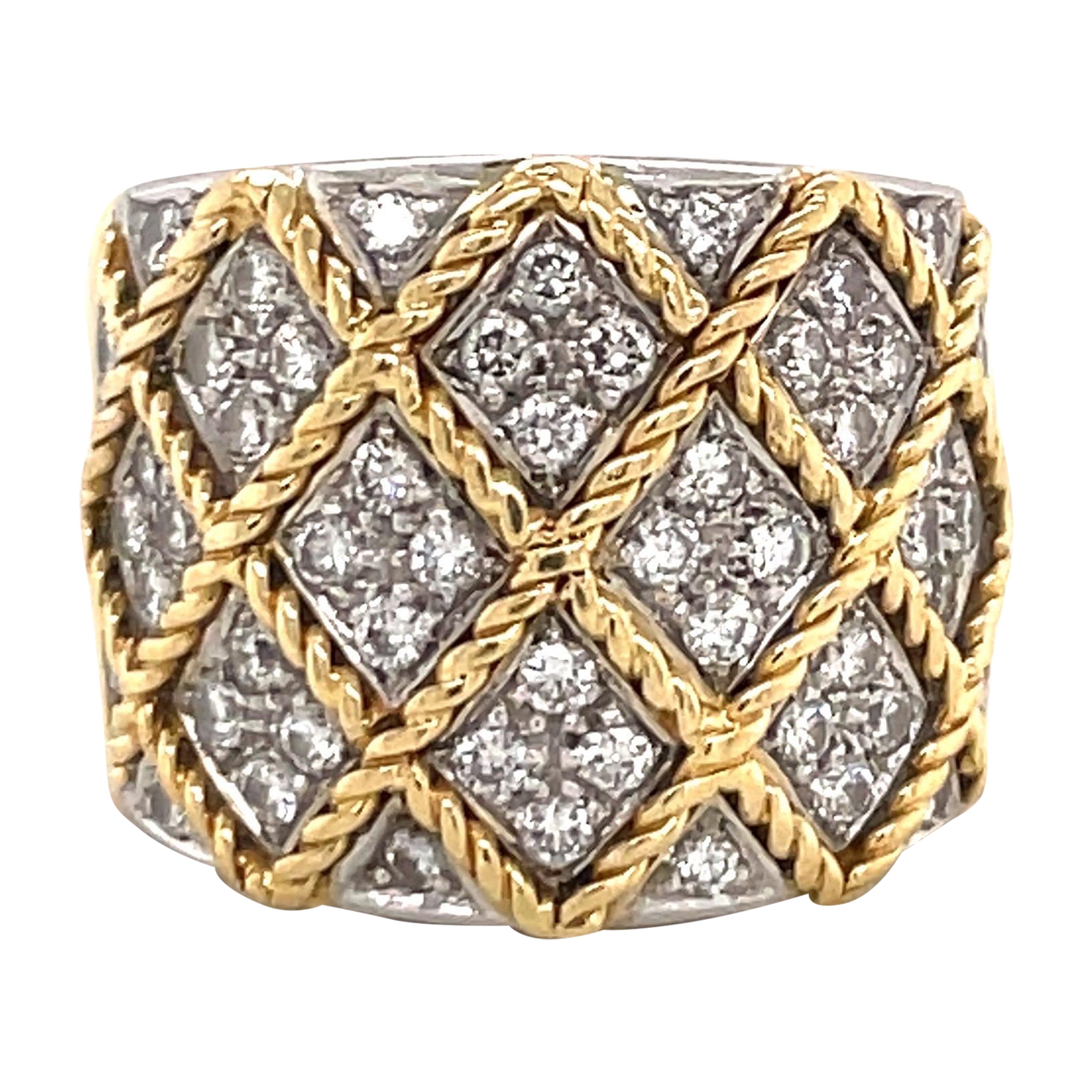 Bague large tressée en or jaune 18 carats avec diamants 1,02 carat  en vente