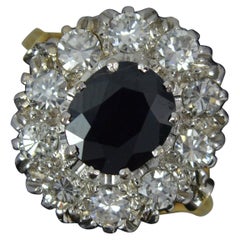 Bague grappe Lady Diana Design en or 18 carats, saphir bleu et diamant 1,25 carat
