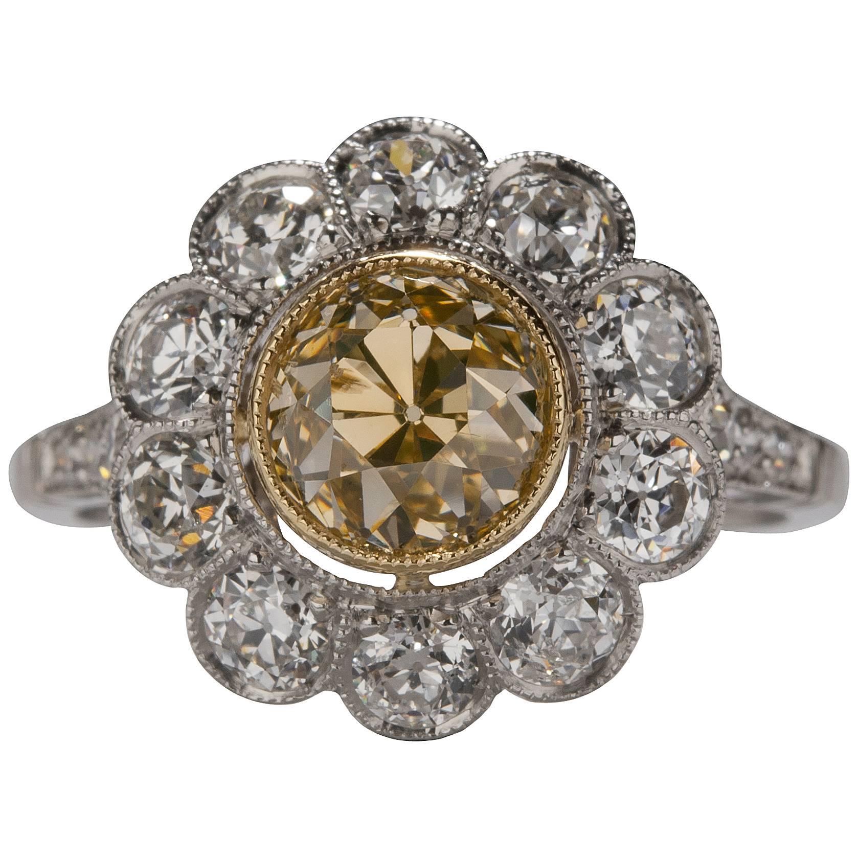 1920s Art Deco 1.64ct Fancy Yellow Diamond Ring For Sale