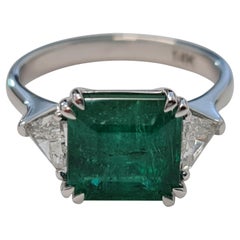 2.96 Carat Natural Green Emerald Diamond Ring, Tree Stone Engagement Ring
