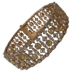 Gelbes und helles Diamantarmband aus 18 Karat Roségold
