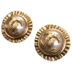 Vintage Chanel Custom Gilt Metal Round Faux Pearl CC Logo Clip Earrings 1994